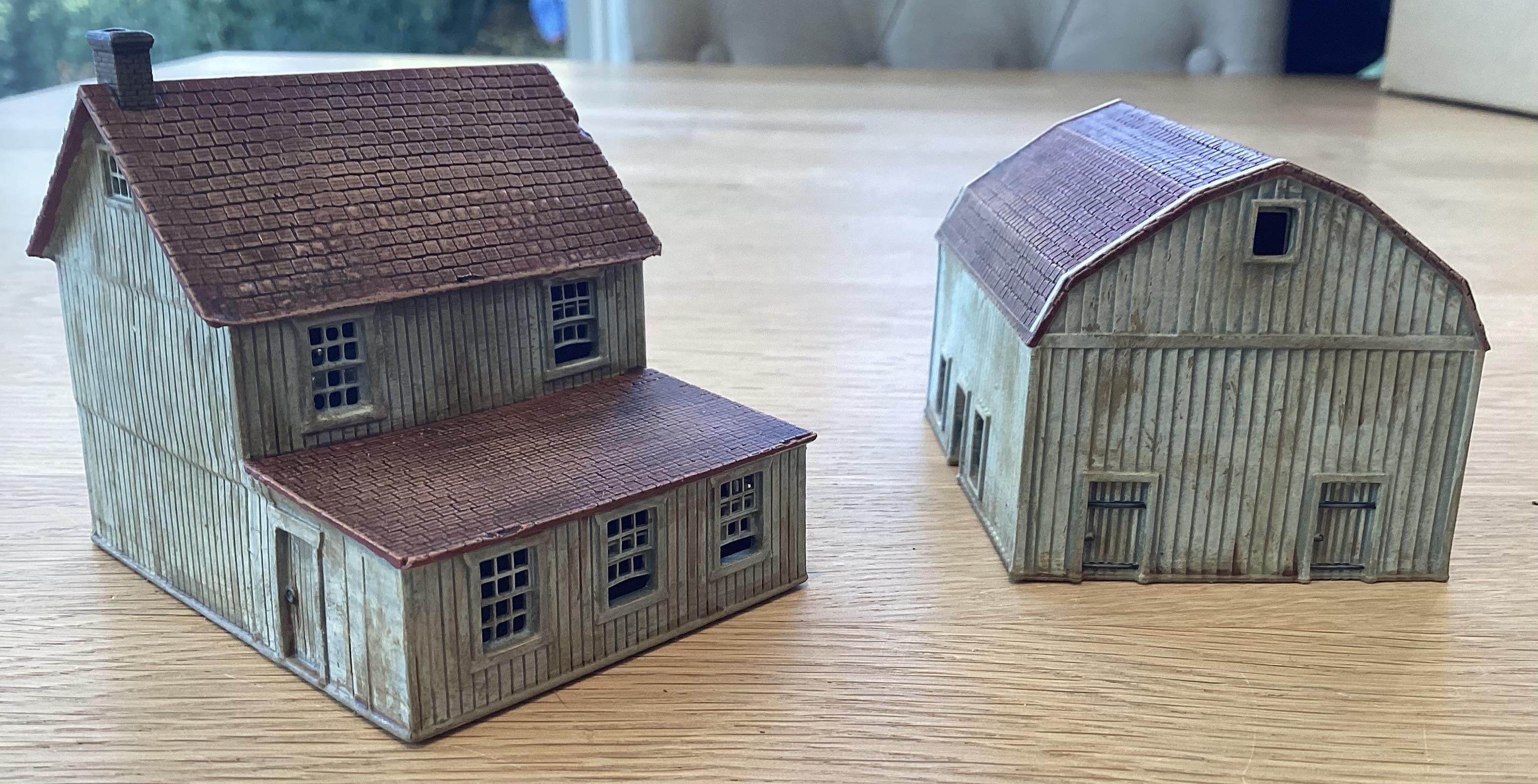 Customer-painted Snyder Farmhouse at Gettysburg, first view