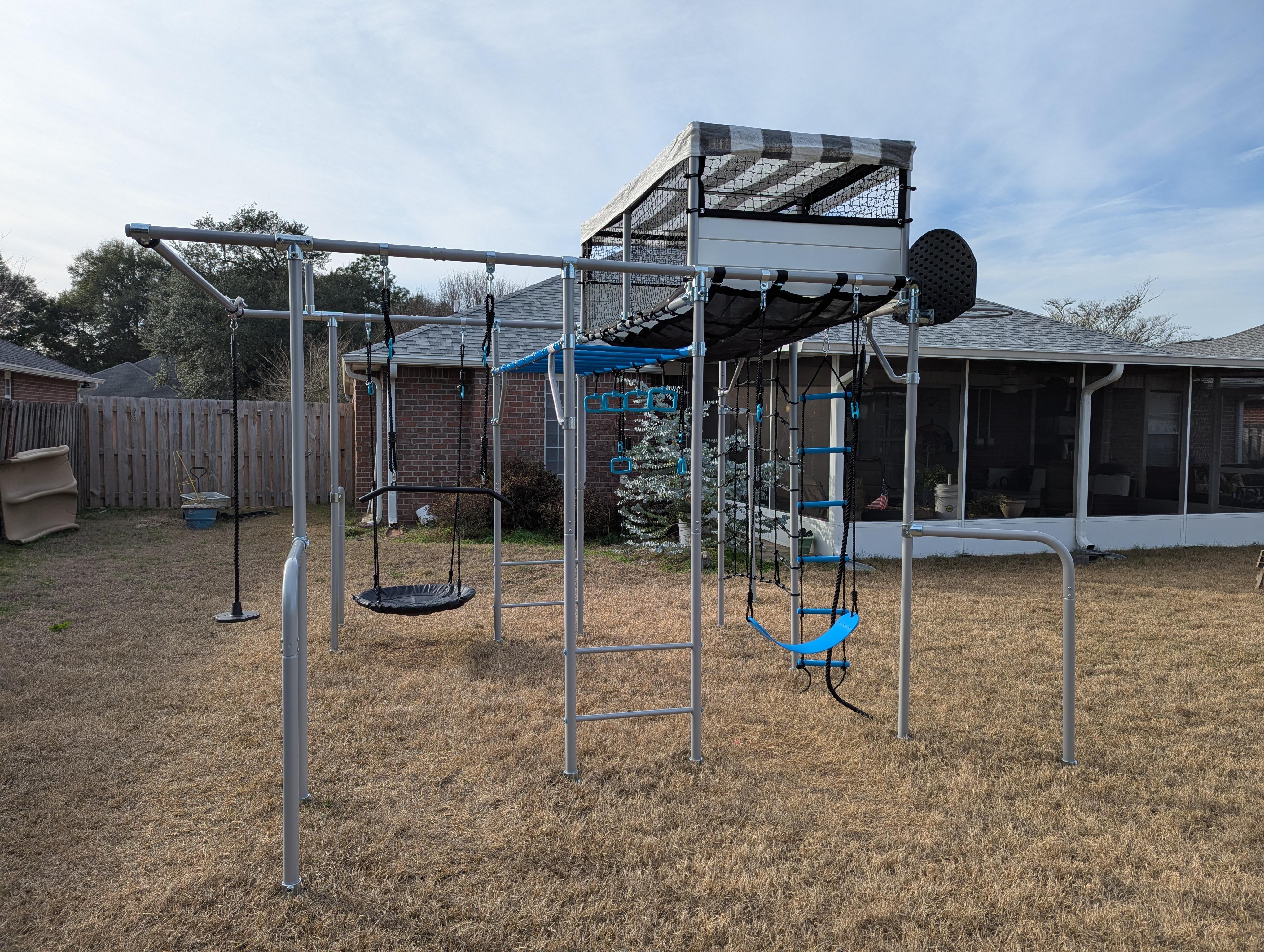 Playhouse review photo from a Growplay family