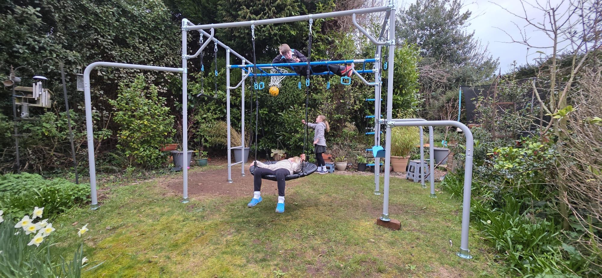 Playhouse review photo from a Growplay family